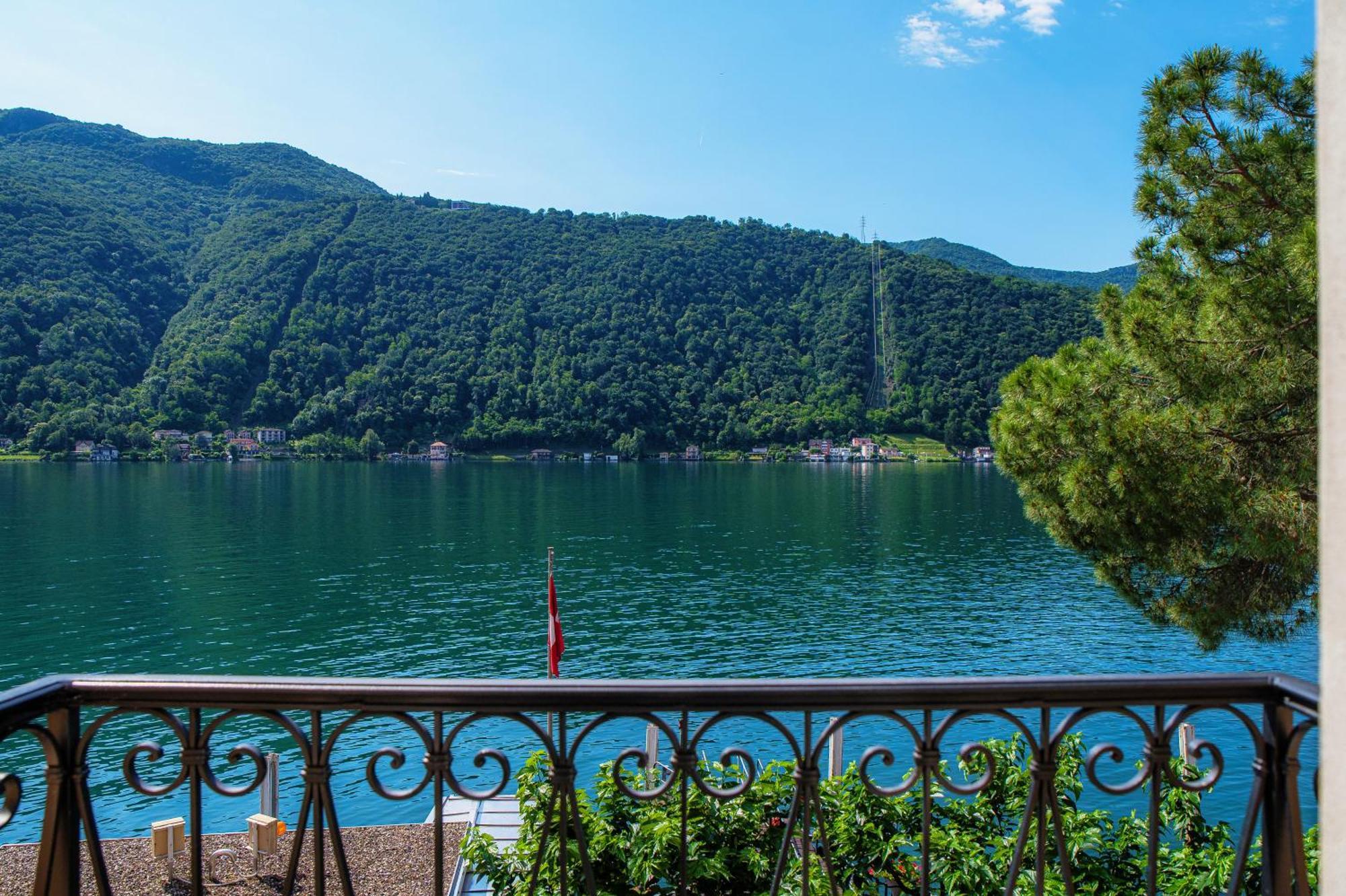 Il Balcone Sul Lago By Quokka 360 - Historic Lakeside Flat In Morcote Exteriér fotografie